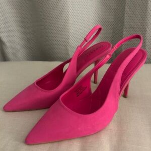 Journee Collection Women's Pink Slingback Heels